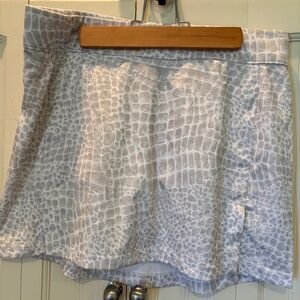 J Lindeberg Skort size M AMELIE Grey Croc